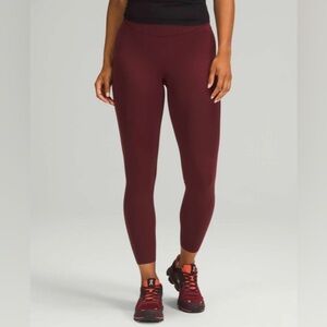Lululemon Leggings Base Pace High-Rise 25" Tight in Red Merlot, Size 2, EUC